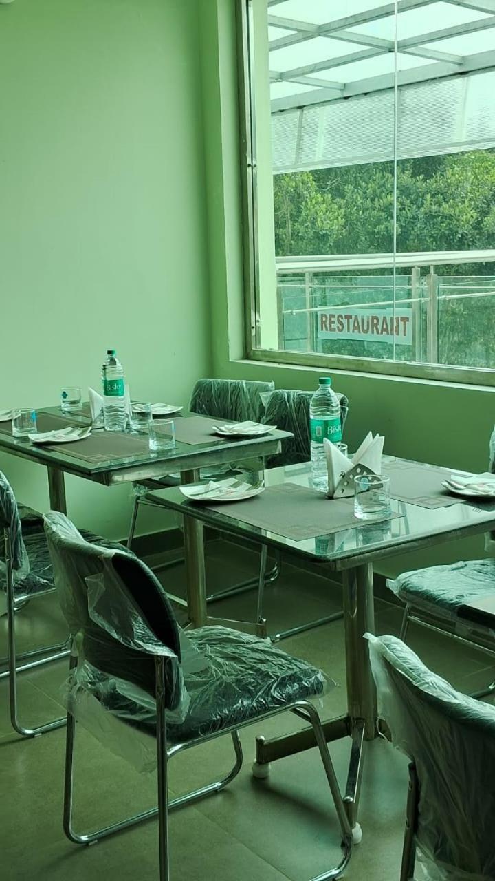 Hotel Peppers Yercaud Bagian luar foto